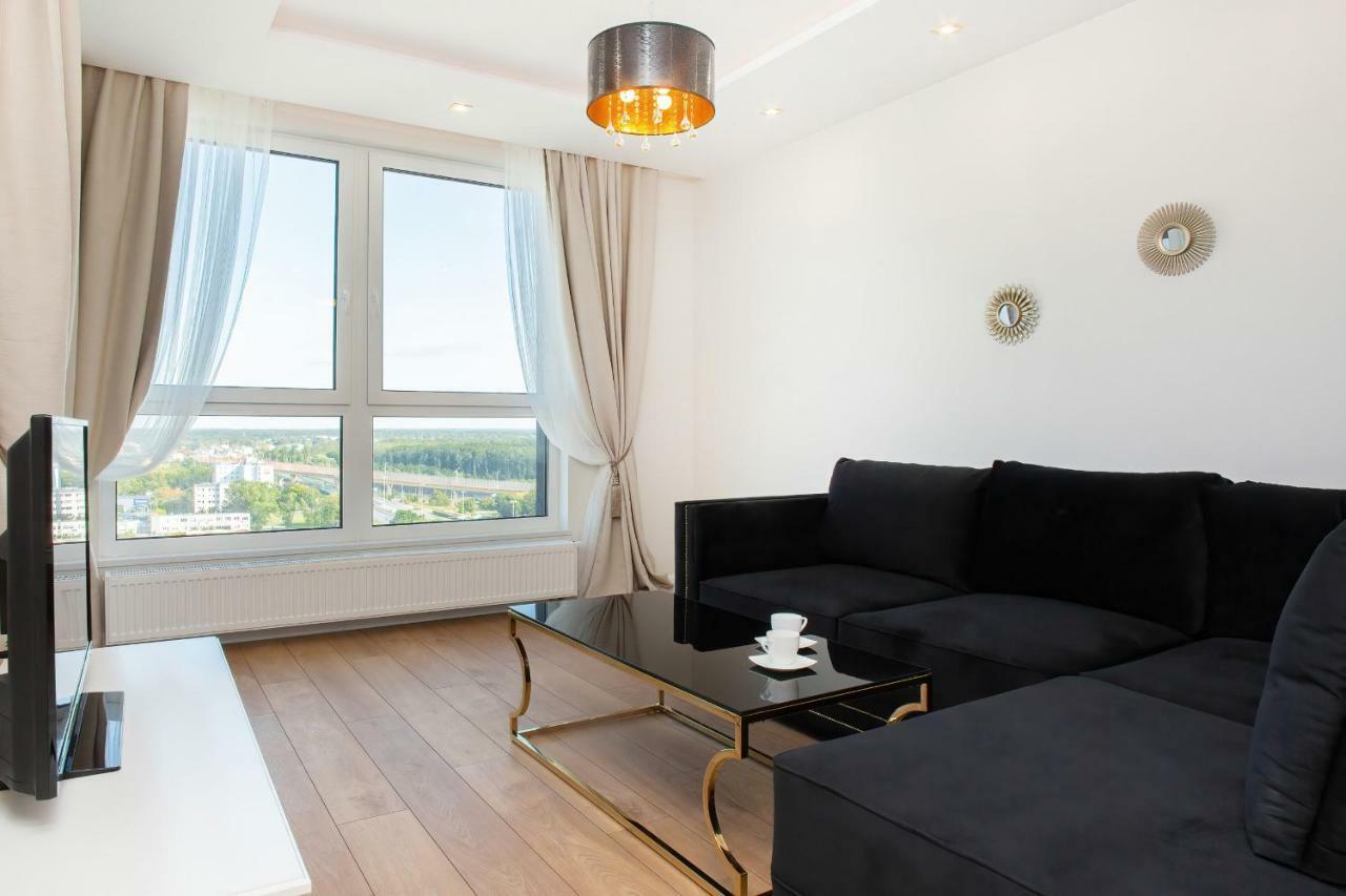 Apartments Aura Sky By Noclegi Renters Warschau Exterior foto